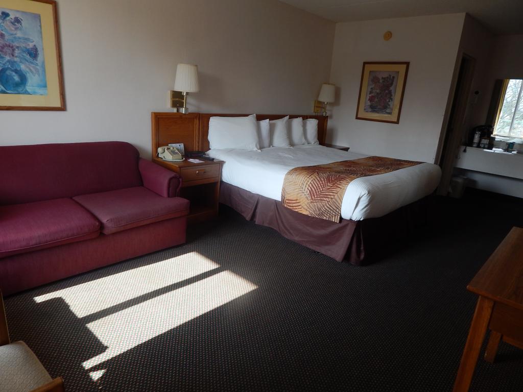 Ramada Branson Hotel And Resort الغرفة الصورة