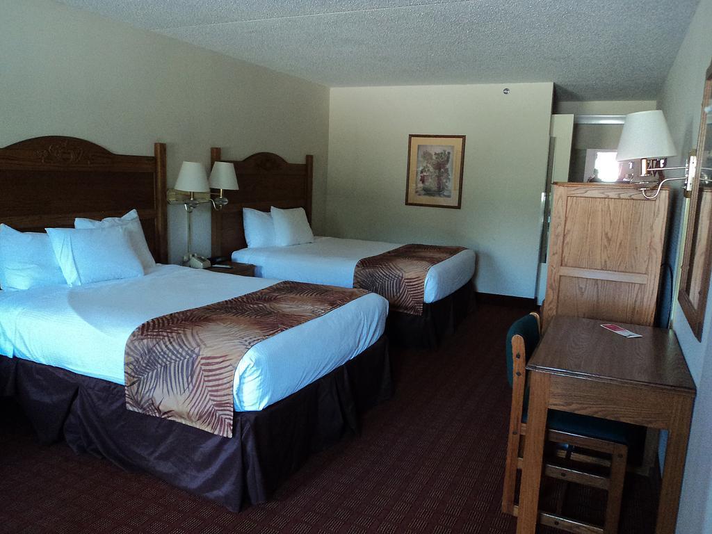 Ramada Branson Hotel And Resort الغرفة الصورة